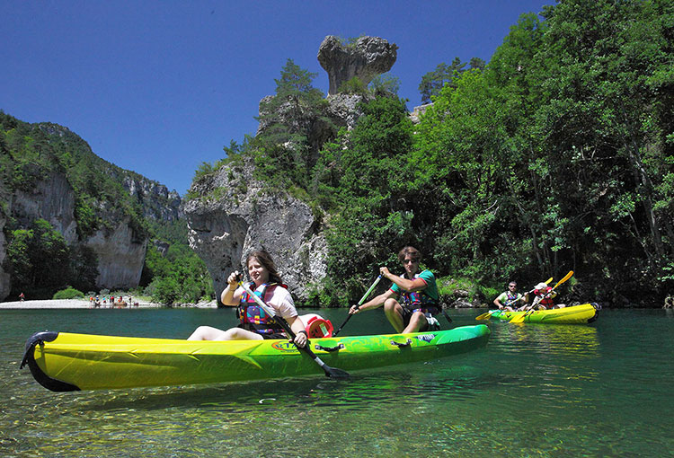 Canoe dans les Gorges en Aveyron