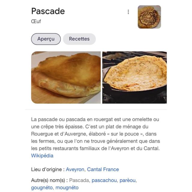 Hier, c’était la chandeleur et nous, en Aveyron, on est team PASCADE ! 🥞

Le terme « pascade » vient du terme rouergat « pascàdo, pàscos » qui signifie Pâques. C’est donc un plat que l’on mangeait le premier dimanche de Pâques ou à la fin du carême. 

Cette spécialité était servie jadis lorsque les récoltes étaient mauvaises… On mettait même de l’eau à la place du lait ! 

Salée ou sucrée, on attend vos retours ! Alors, qu’en pensez-vous? 🤤

#chandeleur #crepes #galette #pascade #aveyron #aveyrontourisme #aveyronemotion #camping #tourism #terroir #recette #miam #yummy #gastronomie #cuisine